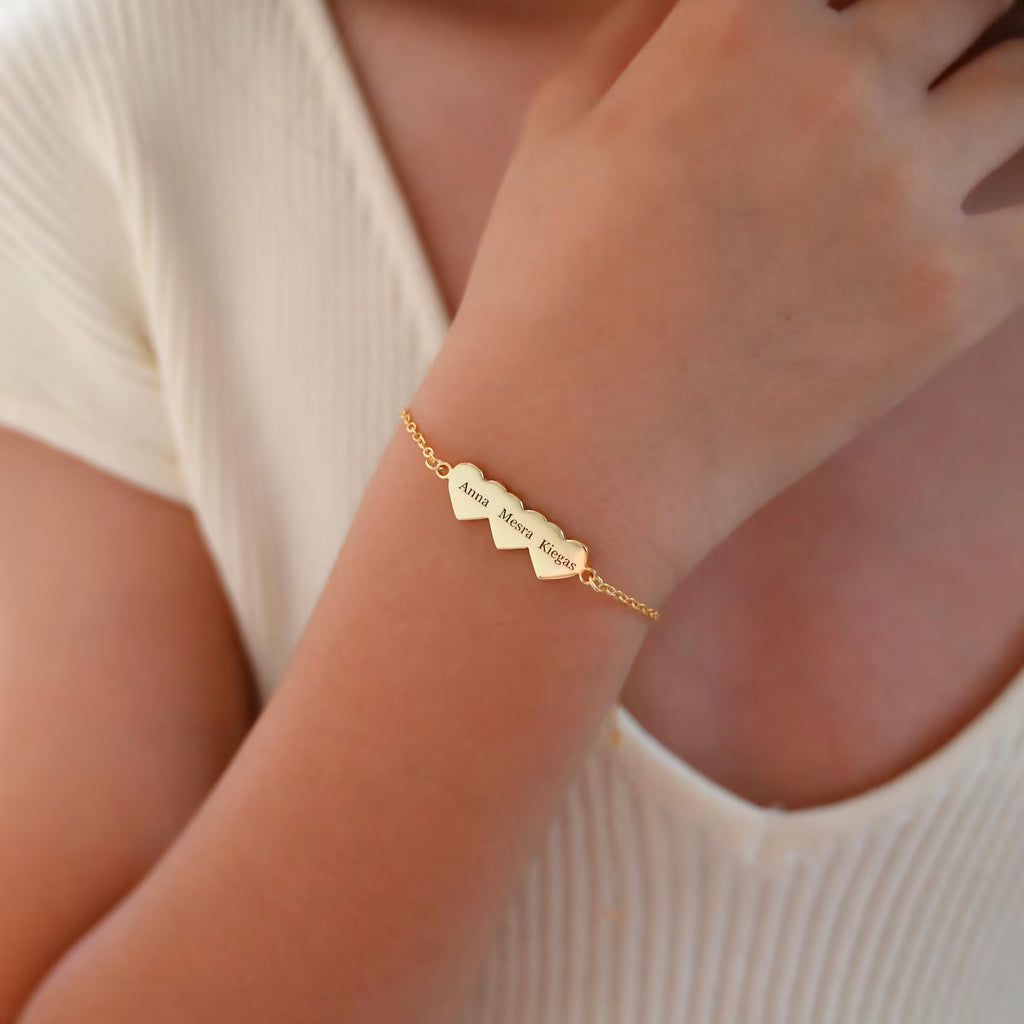 Szívek Együtt – Gravírozott Név Karkötő