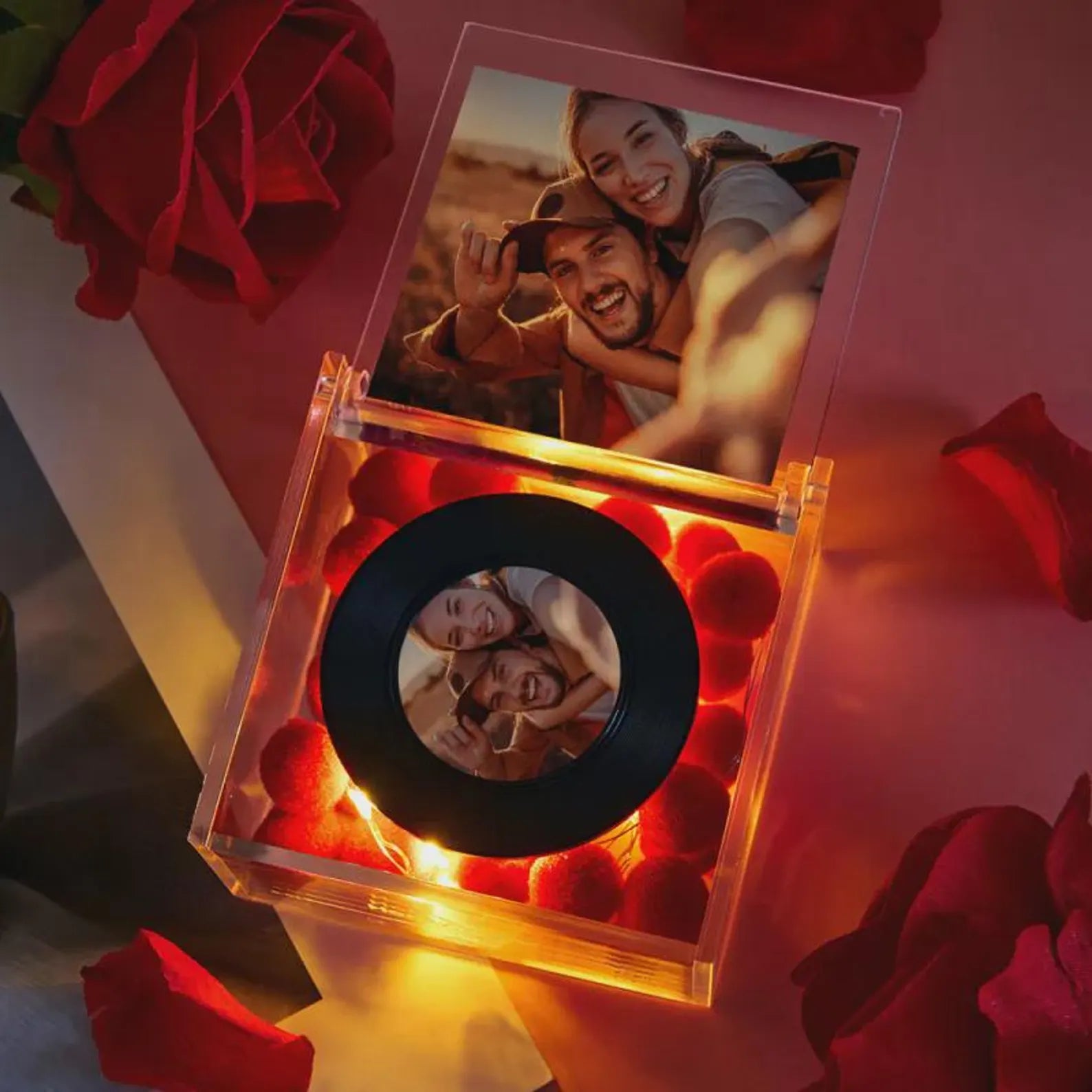 Szívünk Dala – Egyedi Fotós LED Zenedoboz