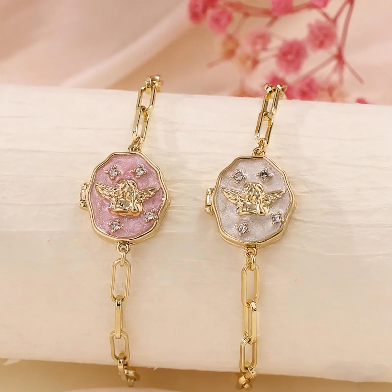 👼 Őrangyal Titka – Emlékőrző Karkötő